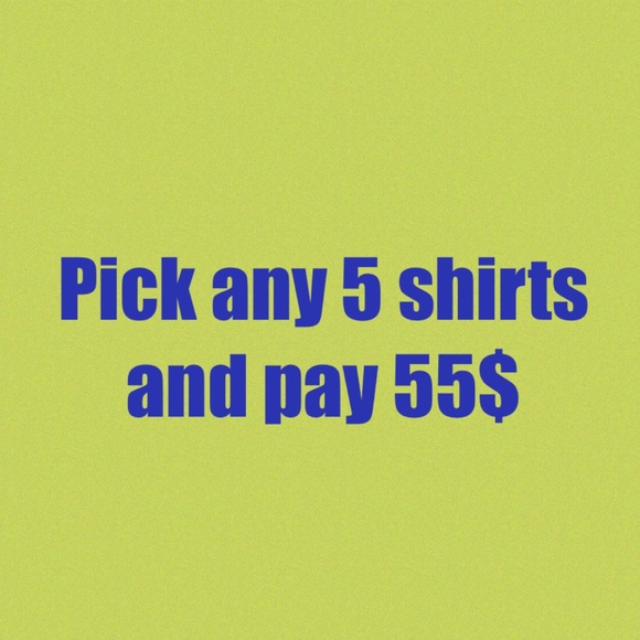 Gildan Tops - Any t shirts for 55$